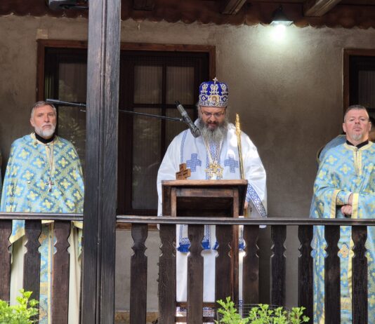Света Архиерејска Литургија во манастирот на Матка