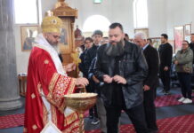 Митрополитот г. Никола отслужи Света Божествена Литургија во Соборниот храм