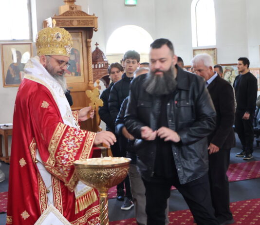 Митрополитот г. Никола отслужи Света Божествена Литургија во Соборниот храм